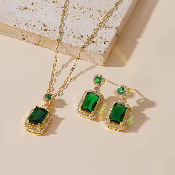 Elegant Emerald Green & Gold-Toned Necklace & Earrings Set