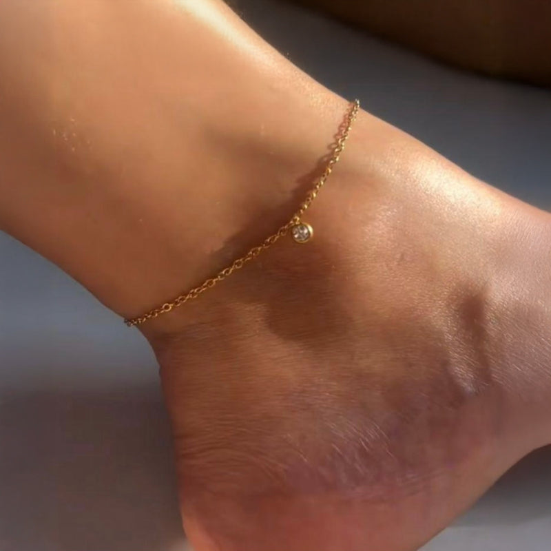 Gold-Plated Minimal Chain Anklet with Solitaire Charm