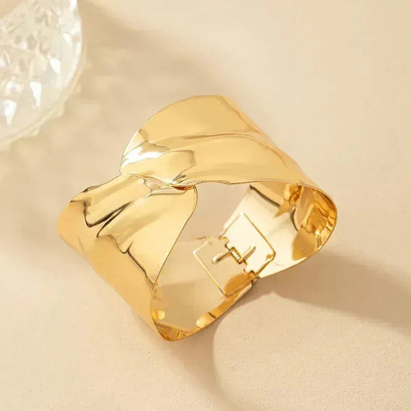 Gold-Toned Sculpted Statement Cuff Bracelet with Contemporary Wrap Design