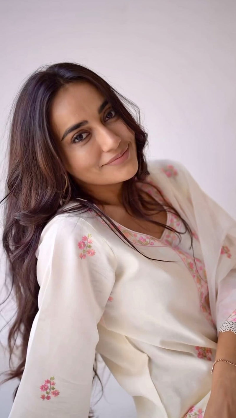 Soft Chanderi White & Pink Floral Embroidered Kurti with Dupatta