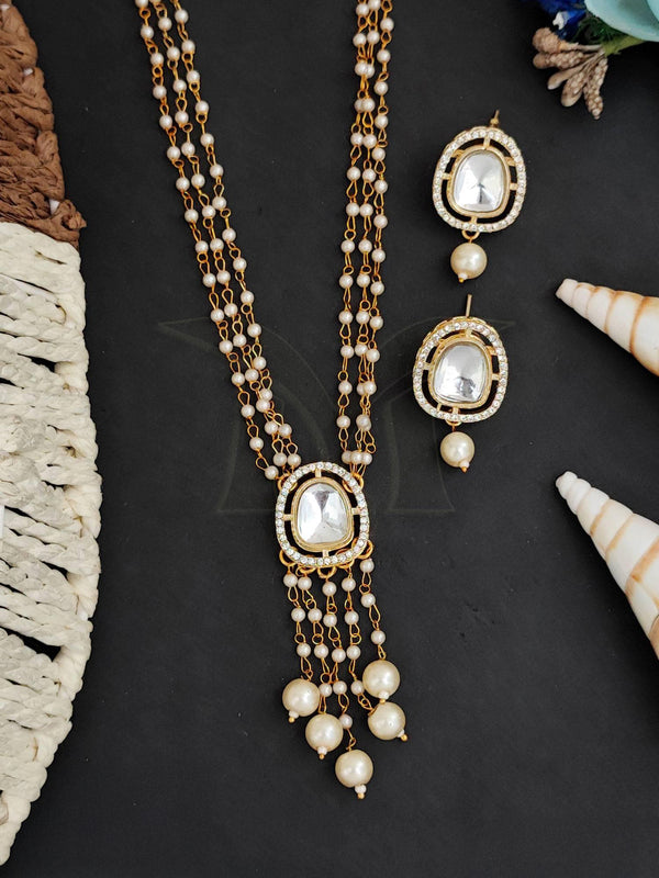 Elegant Kundan Pearl Necklace Set with Traditional Drop Earrings